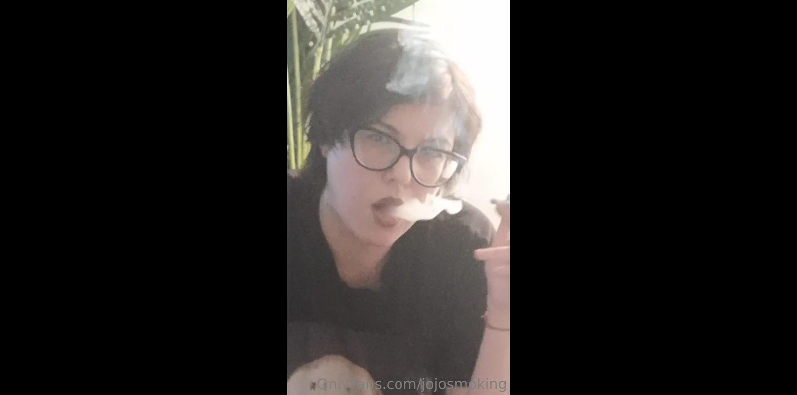 3 Cigarettes at once JojoSmoking